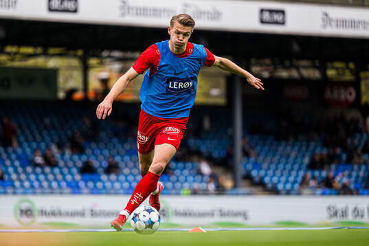 Emil Kornvig of Brann warms up