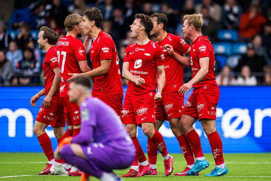 Aune Heggebø of Brann celebrates