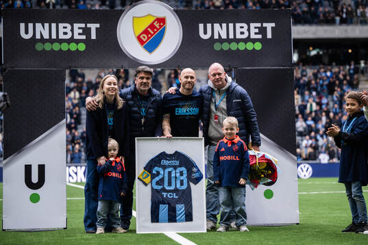 Magnus Eriksson tackas av