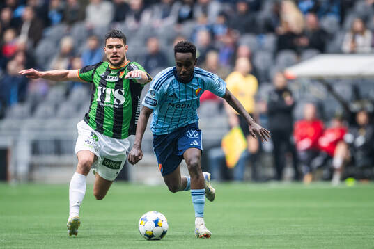 GAIS William Milovanovic och Djurgårdens Tokmac Nguen
