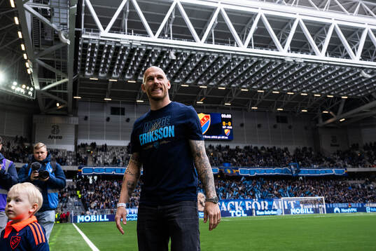 Magnus Eriksson tackas av