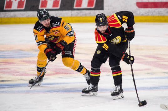 Luleås Markus Nurmi och Brynäs Tyler Vesel