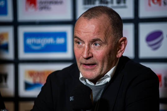 Luleås tränare Thomas Berglund på presskonferensen