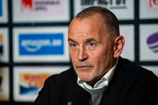 Luleås tränare Thomas Berglund på presskonferensen