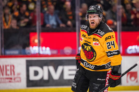Luleås Brendan Shinnimin jublar