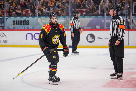 Brynäs Bobby Trivigno deppar