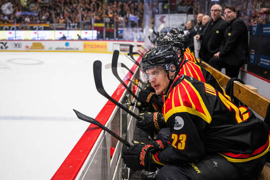 Brynäs Oskar Lindblom deppar