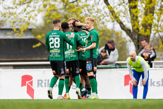 Varbergs Kevin Appiah Nyarko jublar