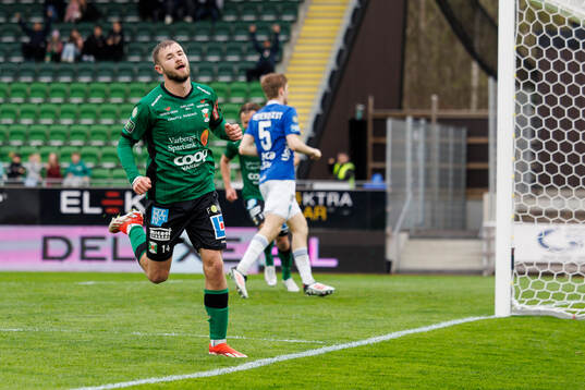 Varbergs Oliver Alfonsi jublar