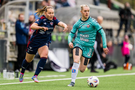 Bläddra bland fler bilder av Fotboll, Damallsvenskan, Rosengård - Kristianstad
