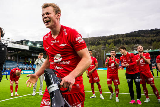 Aune Heggebø of Brann celebrates