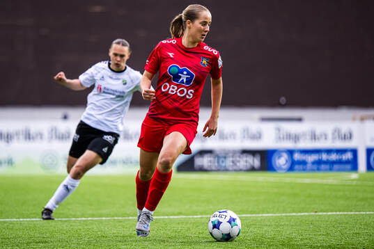 Mina Bell Folland of Røa