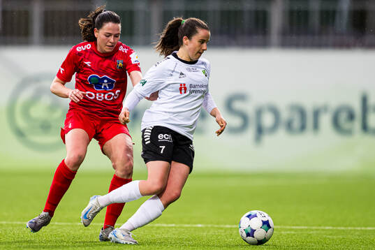 Solveig Engås of Røa and Emilia Ruud of Hønefoss
