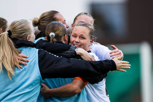 Silje Bekkåsen Nyhagen of Hønefoss celebrates