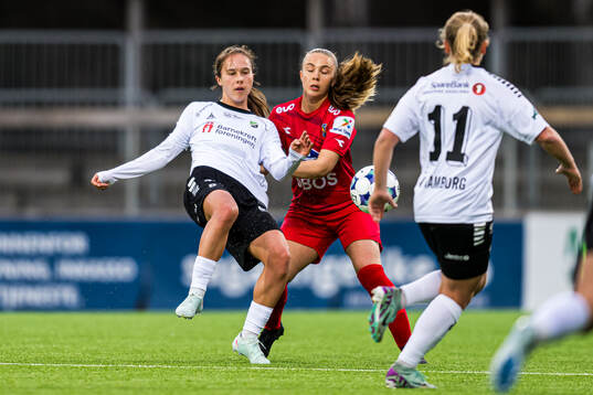 Kristin Sandstad Gumaer of Hønefoss and Hanna Rake
