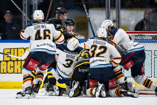 AIKs Jordan Bellerive och Djurgårdens August Berg