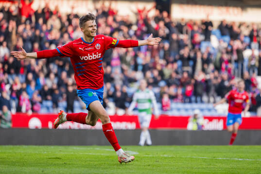 Helsingborgs Adrian Svanbäck jublar