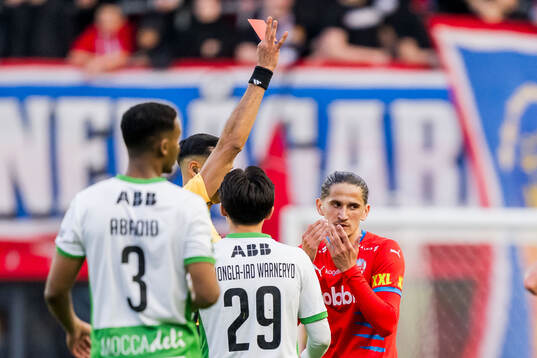 Domare Farouk nehdi dömer rött kort till Helsingborgs