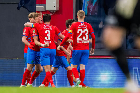 Helsingborgs Marcus Gudmann och Wilhelm Nilsson jublar