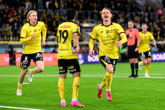 Elfsborgs Simon Hedlund jublar
