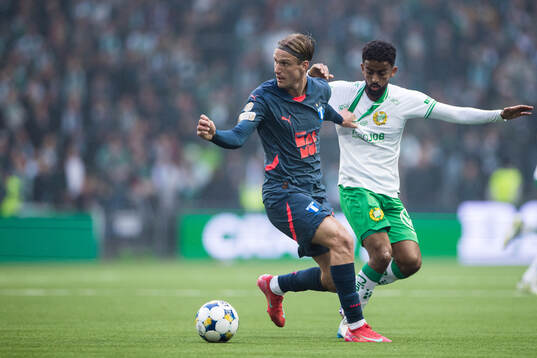 Malmö FFs Erik Botheim och Hammarbys Tesfaldet Tekie