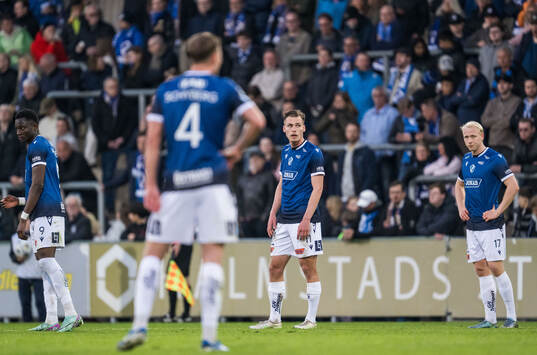 Halmstads Villiam Granath och André Boman deppar