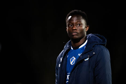 Halmstads Yannick Agnero deppar