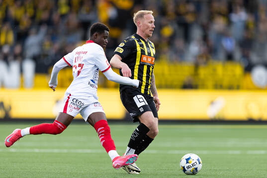 Degerfors Ziyad Salifu och Häckens Mikkel Rygaard Jensen