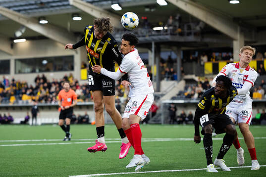 Häckens Silas Andersen och Degerfors Elias Barsoum