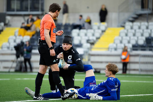 Degerfors målvakt Rasmus Forsell