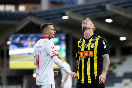 Häckens Mikkel Rygaard Jensen deppar
