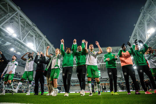 Hammarbys spelare jublar