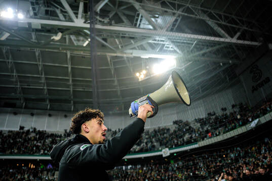 Hammarbys Shaquille Pinas jublar