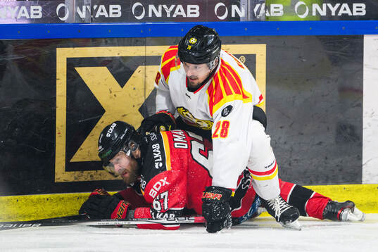 Luleås Linus Omark och Brynäs Johannes Kinnvall
