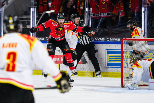 Luleås Linus Omark jublar