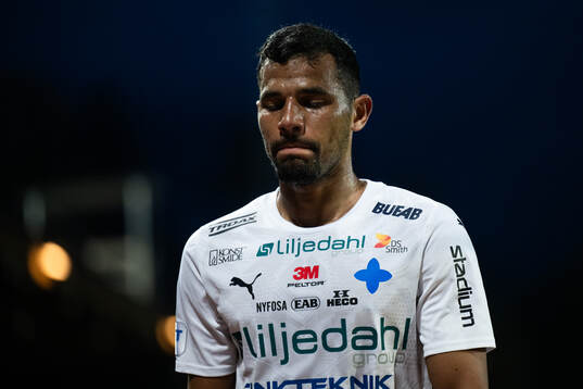 Värnamos Wenderson Oliveira do Nascimento deppar