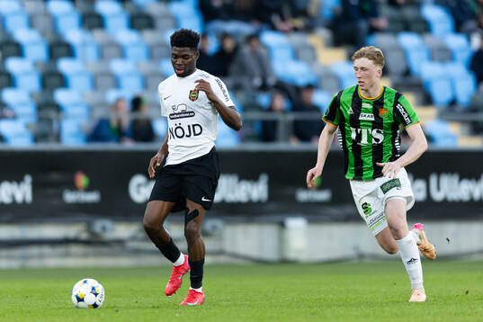 Brommapojkarnas Ezekiel Alladoh och GAIS Filip Beckman