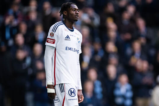 Östers Kingsley Gyamfi deppar