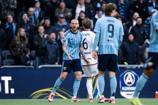 Djurgårdens Adam Ståhl reagerar