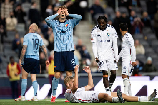 Djurgårdens August Priske Flyger deppar och Östers