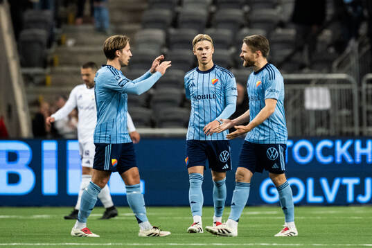 Djurgårdens Daniel Stensson, Theo Bergvall och Jacob Une