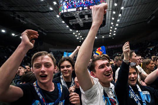 Djurgårdens supportrar jublar
