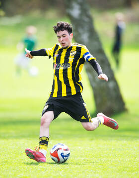 IFK Hässleholms Albion Dibrani i matchen i U19 division 1,