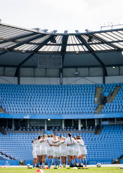 Malmö FFs spelare samlas