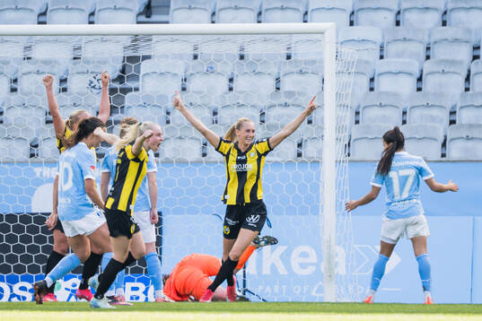 Hammarbys Ellen Wangerheim jublar