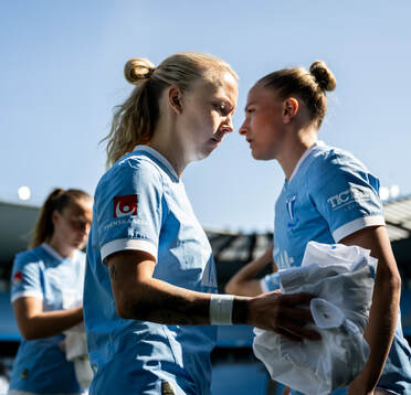 Malmö FFs Nathalie Hoff Persson och Tuva Skoog