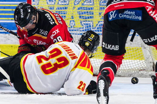 Brynäs Oskar Lindblom gör 0-2