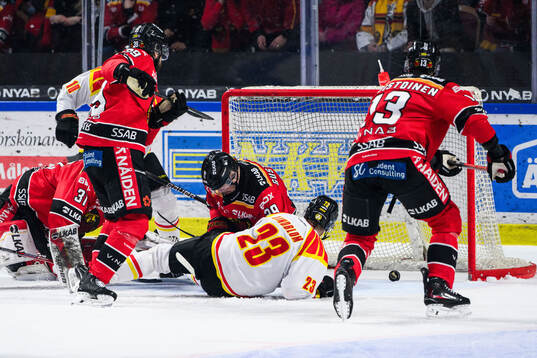 Brynäs Oskar Lindblom gör 0-2