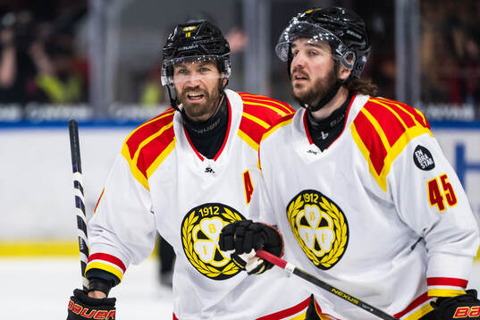 Brynäs Anton Rödin och Charles-Édouard D'astous