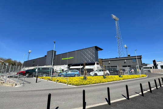 Utanför arenan